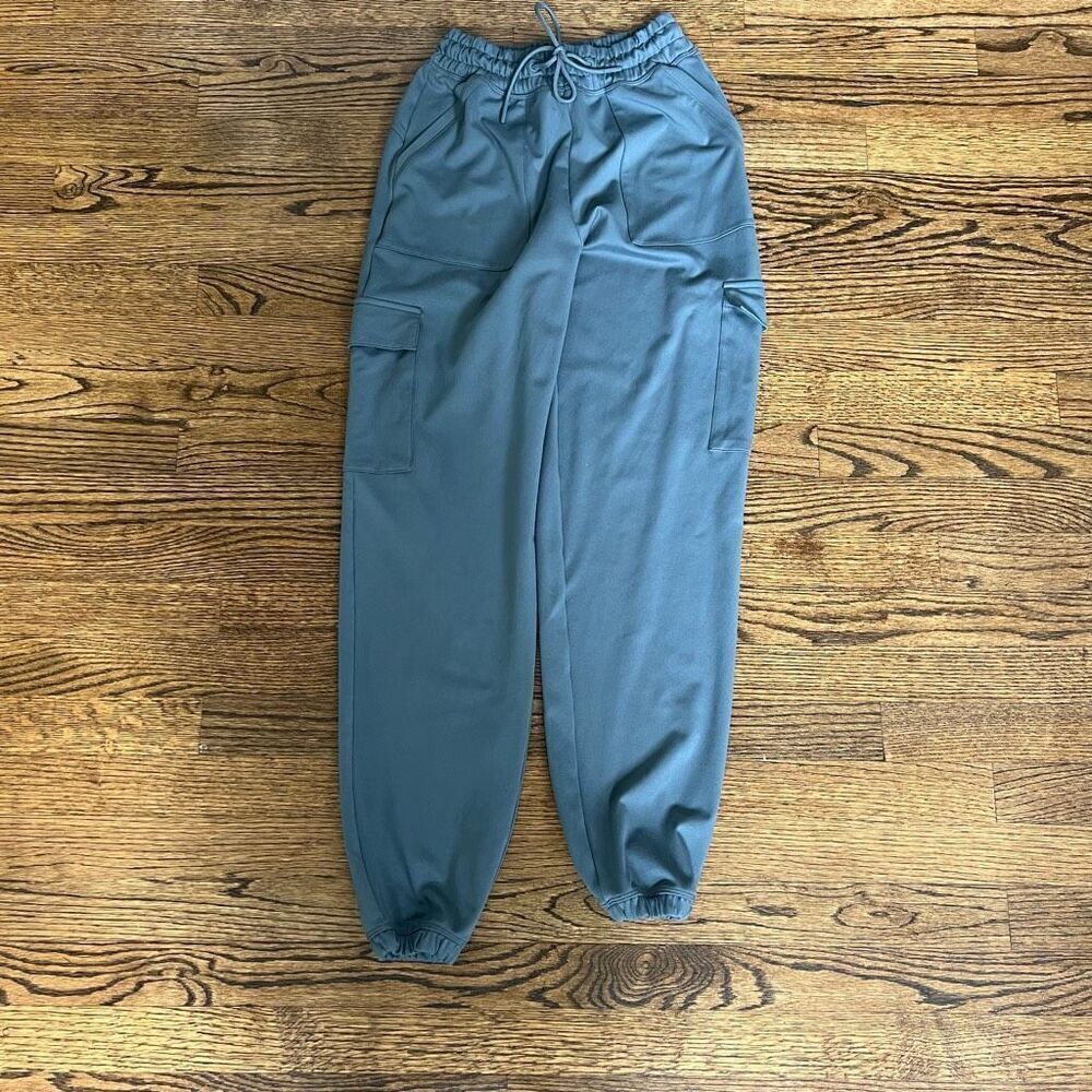Gilly Hicks Active Recharge Women's Gray Blue Drawstring High Rise Cargo Joggers